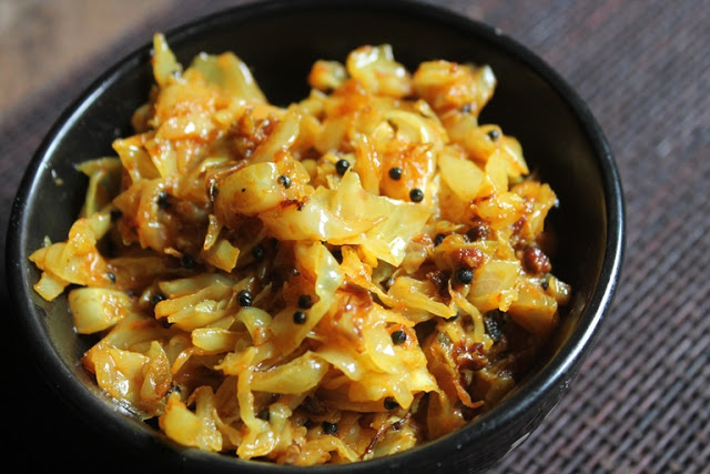 Cabbage Poriyal Recipe | Muttai Kose Poriyal Recipe