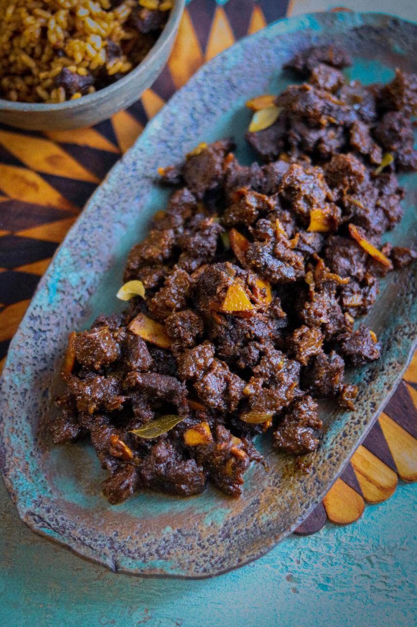 Kerala Beef Ularthiyathu (Beef Fry) - The Familiar Kitchen