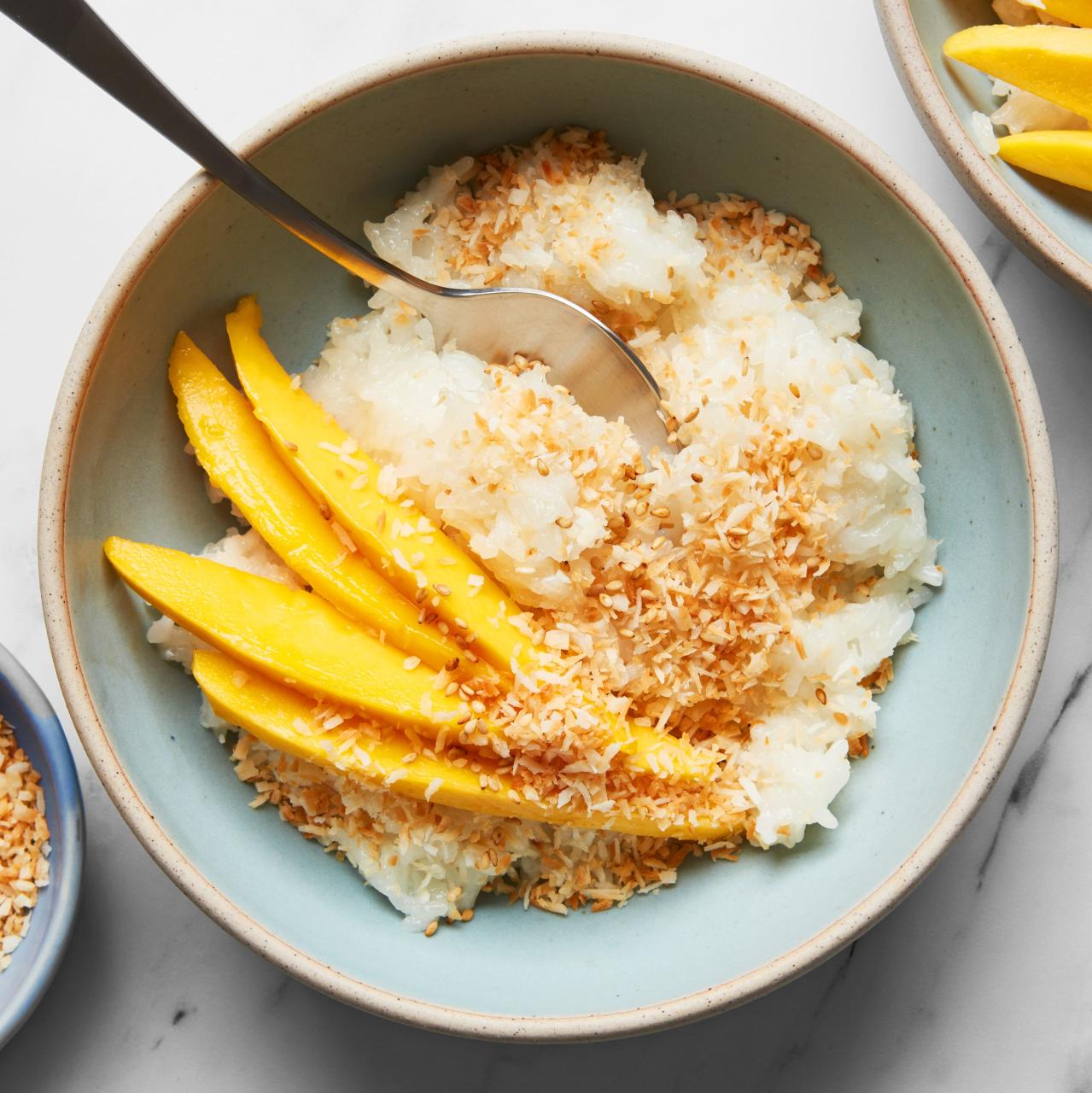 Microwave Coconut Sticky Rice With Mango Recipe | Epicurious