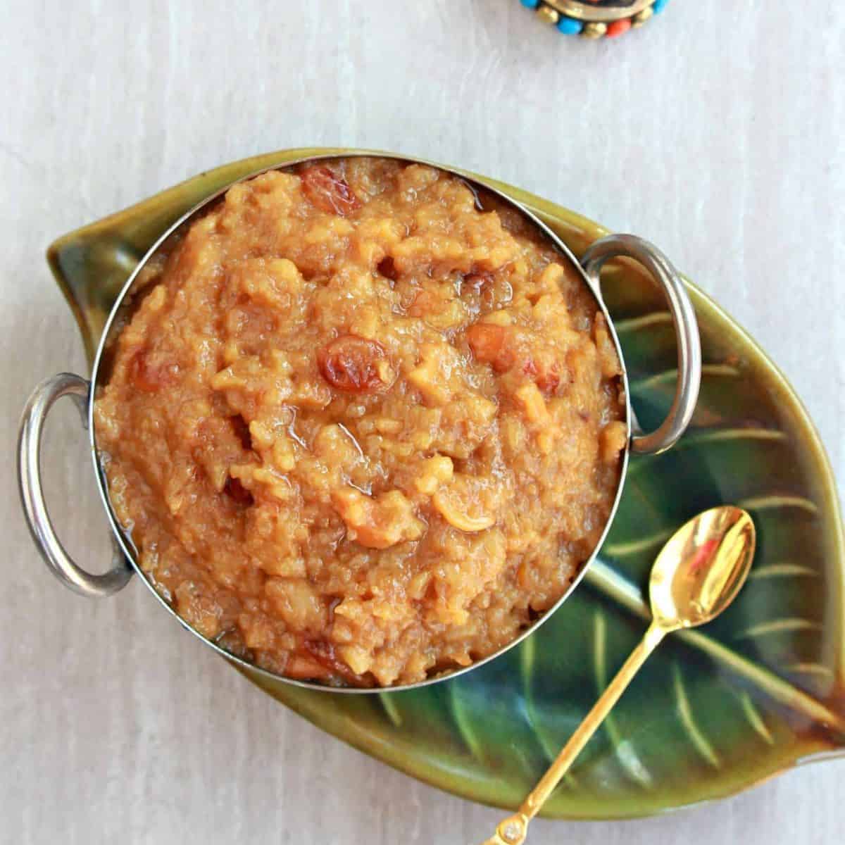 Chakkara Pongal | Sakkarai Pongal | Sweet Pongal Recipe