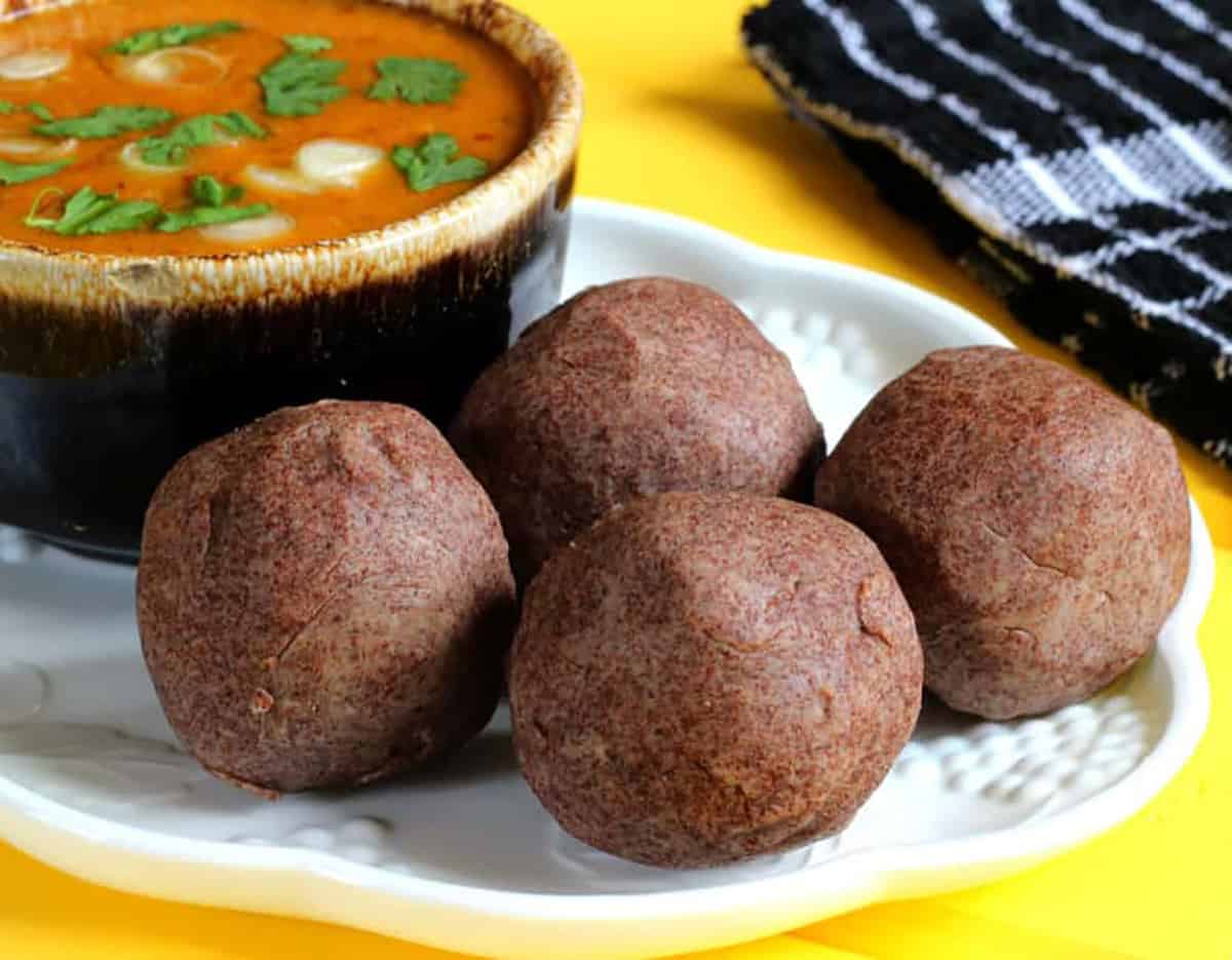 Ragi Mudde | Ragi Balls - Cook with Kushi